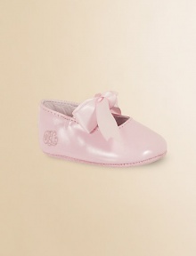 The perfect companion for tender little feet in a glossy leather-like look topped with a sweet ribbon.Man-made upper Fully lined Padded insole Leather sole Imported Additional InformationKid's Shoe Size Guide (European Equivalent) The perfect companion for tender little feet in a glossy leather-like look topped with a sweet ribbon.Man-made upper Fully lined Padded insole Leather sole Imported Additional InformationKid's Shoe Size Guide (European Equivalent)