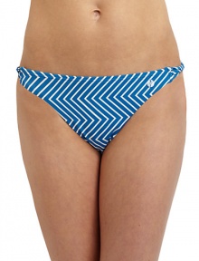 THE LOOKZigzag stripes patternTwisted side strapsElastic waist and leg openingsTHE MATERIAL80% nylon/20% spandexFully linedCARE & ORIGINHand washImportedPlease note: Bikini top sold separately. THE LOOKZigzag stripes patternTwisted side strapsElastic waist and leg openingsTHE MATERIAL80% nylon/20% spandexFully linedCARE & ORIGINHand washImportedPlease note: Bikini top sold separately.