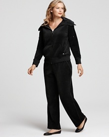 These MICHAEL Michael Kors velour pants update a weekend classic with a trendy wide leg, complete with a ribbed drawstring waistband for day-long comfort. These MICHAEL Michael Kors velour pants update a weekend classic with a trendy wide leg, complete with a ribbed drawstring waistband for day-long comfort.