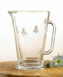 Inspired by an official travel set belonging to Napoleon in which the bee pattern was used, the La Rochere glass collection is both a nod to history and a modern classic. Famous for its uniquely clear glass and sturdy construction, La Rochere Napoleonic Bee is ideal for everyday use. Inspired by an official travel set belonging to Napoleon in which the bee pattern was used, the La Rochere glass collection is both a nod to history and a modern classic. Famous for its uniquely clear glass and sturdy construction, La Rochere Napoleonic Bee is ideal for everyday use.