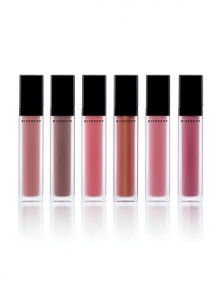 This lip color was developed with the maximum pigment concentration for high coverage and an ultra-sophisticated look. Pout appears healthier and more voluminous. This lip color was developed with the maximum pigment concentration for high coverage and an ultra-sophisticated look. Pout appears healthier and more voluminous.