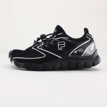 Get back to the basics of natural running motion with Skele-Toes Amp for boys! Get back to the basics of natural running motion with Skele-Toes Amp for boys!