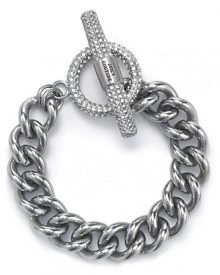 This is a classic accessory that no jewel box should be missing. Cast in metal plate with inset rhinestones, this bracelet from Juicy Couture is ready to hit the links. This is a classic accessory that no jewel box should be missing. Cast in metal plate with inset rhinestones, this bracelet from Juicy Couture is ready to hit the links.