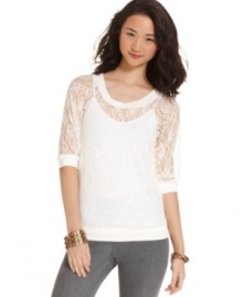 Update your collection of go-to tops with this lace, three-quarter-sleeve style from Planet Gold!