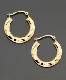 An elegant twist on the classic hoop. 18k gold hoop earrings with a pretty textured design for a more modern look. 8 An elegant twist on the classic hoop. 18k gold hoop earrings with a pretty textured design for a more modern look. 8