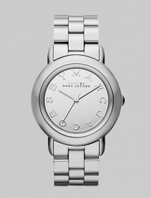 Smart and chic style with a mirror dial for added shine. Quartz movement Water resistant to 5 ATM Round stainless steel case, 36mm (1.4) Silver mirror logo dial Second hand Stainless steel link bracelet, 18mm wide (0.7) Imported 