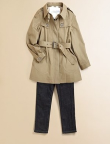 This sophisticated, cape-inspired silhouette features traditional trench styling and a checked cotton lining.Point collarShoulder epauletsFront buttonsButton-down gunflapsLong sleeves with button cuffsSide patch pocketsPleated back yokeBelted waistFully linedCottonDry cleanImported Please note: Number of buttons may vary depending on size ordered. This sophisticated, cape-inspired silhouette features traditional trench styling and a checked cotton lining.Point collarShoulder epauletsFront buttonsButton-down gunflapsLong sleeves with button cuffsSide patch pocketsPleated back yokeBelted waistFully linedCottonDry cleanImported Please note: Number of buttons may vary depending on size ordered.