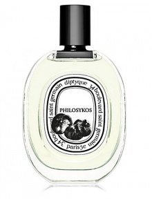 Poetically named L'Ombre dans L'Eau, it is a fragrance that recalls a lush garden at water's edge, capturing the memory of a founder's friend who often gathered roses and blackcurrants. Made in France. Poetically named L'Ombre dans L'Eau, it is a fragrance that recalls a lush garden at water's edge, capturing the memory of a founder's friend who often gathered roses and blackcurrants. Made in France.