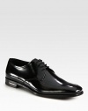 Polished to perfection, this italian leather lace-up is finished with an apron toe.Leather liningLeather soleMade in Italy