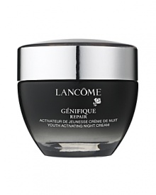 You sleep. Genes don't. Wake up to visibly repaired skin. As if you've slept at least two extra hours. During the night, the speed of cell regeneration doubles. By screening over 4000 genes, our laboratories identified the genes responsible for making this activity happen. Lancôme's first night care boosts the activity of genes. The first morning, skin looks smoother and fresher. Night after night, skin is visibly younger and rested. Based on consumer evaluations. In-vitro test on genes. You sleep. Genes don't. Wake up to visibly repaired skin. As if you've slept at least two extra hours. During the night, the speed of cell regeneration doubles. By screening over 4000 genes, our laboratories identified the genes responsible for making this activity happen. Lancôme's first night care boosts the activity of genes. The first morning, skin looks smoother and fresher. Night after night, skin is visibly younger and rested. Based on consumer evaluations. In-vitro test on genes.