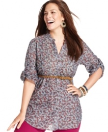 Flaunt your flower power with Eyeshadow's three-quarter-sleeve plus size tunic top, cinched by a belted waist.