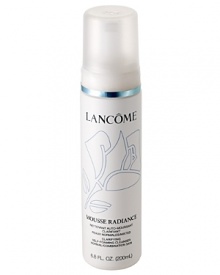 A Luxurious Balance of Science and Nature: Reveal Purified, Pampered Skin.This instant, air-light foam cleanser gently removes makeup and surface impurities in seconds to reveal fresh skin.Massage over wet face and throat. Rinse with lukewarm water. Avoid contact with eyes. If contact occurs, flush with water. Follow with Tonique Radiance for clarified and luminous skin.Dermatologist-tested for safety. A Luxurious Balance of Science and Nature: Reveal Purified, Pampered Skin.This instant, air-light foam cleanser gently removes makeup and surface impurities in seconds to reveal fresh skin.Massage over wet face and throat. Rinse with lukewarm water. Avoid contact with eyes. If contact occurs, flush with water. Follow with Tonique Radiance for clarified and luminous skin.Dermatologist-tested for safety.