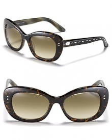 Vintage-loving vixens will melt for Fendi's bold cat eye frames.