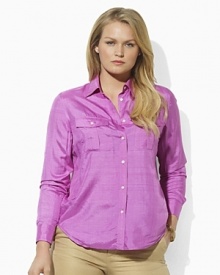 The Ristow cotton shirt updates classic workwear styles with chic rolled sleeves.