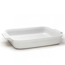 Ideal for cooking and serving, this durable stoneware dish features sure-grip handles for maximum portability. With low sides and a rectangular shape, it can be used in the oven, broiler or microwave for everything from lasagna to peach cobblers without absorbing flavors or odors. Ideal for cooking and serving, this durable stoneware dish features sure-grip handles for maximum portability. With low sides and a rectangular shape, it can be used in the oven, broiler or microwave for everything from lasagna to peach cobblers without absorbing flavors or odors.
