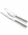 Luxe silver plate blossoms into the gorgeous Sunday Rose cake knife and server with Monique Lhuillier's designer touch. A beautiful way to slice wedding and birthday cakes.