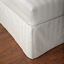 Lauren Ralph Lauren Suite Medallion Queen Bedskirt Lauren Ralph Lauren Suite Medallion Queen Bedskirt