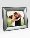 Display your photos with superior clarity, deeper colors & every function you can imagine in a beautiful chrome frame.