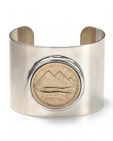 Low Luv by Erin Wasson captures the rustic Americana look like no other. This vintage-inspired cuff looks like a souvenir from an epic cross-country roadtrip. Low Luv by Erin Wasson captures the rustic Americana look like no other. This vintage-inspired cuff looks like a souvenir from an epic cross-country roadtrip.