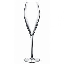 Atelier Stemware by Luigi Bormioli. These eye-catching glasses will forever change the way you enjoy wine. A modern and elegant design that is perfect for everyday sipping as well as special soirées. Atelier Stemware by Luigi Bormioli. These eye-catching glasses will forever change the way you enjoy wine. A modern and elegant design that is perfect for everyday sipping as well as special soirées.