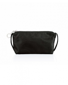 A purse-sized pouch-style zip-up makeup bag of lightweight nylon. Available in signature M.A.C black only. A purse-sized pouch-style zip-up makeup bag of lightweight nylon. Available in signature M.A.C black only.