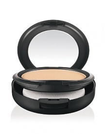 A one-step application of foundation and powder. Gives skin a smooth, flawless, all-matte, full-coverage finish. Long-wearing: lasts for up to eight hours. A real all-in-one. The choice of pros, and a long time favourite of M·A·C fans. A one-step application of foundation and powder. Gives skin a smooth, flawless, all-matte, full-coverage finish. Long-wearing: lasts for up to eight hours. A real all-in-one. The choice of pros, and a long time favourite of M·A·C fans.