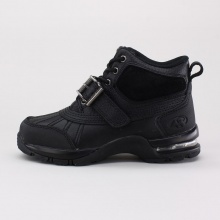 Young hikers need quality footwear just as badly as their parents so be sure to outfit them with Mountain Gear's Incline Boot. Young hikers need quality footwear just as badly as their parents so be sure to outfit them with Mountain Gear's Incline Boot.