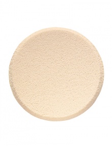 This deluxe sponge provides medium coverage for Oil-Free Even Finish Compact Foundation. To keep application fresh, use this replacement sponge. Packaged individually with a carrying case. This deluxe sponge provides medium coverage for Oil-Free Even Finish Compact Foundation. To keep application fresh, use this replacement sponge. Packaged individually with a carrying case.