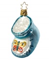 New parents will appreciate this gorgeous blue booty ornament with Swarovski crystals to commemorate their newest family member. They will also appreciate its fine craftsmanship, for which Inge-Glas is known.