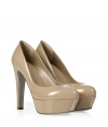 With a neutral hue, these patent leather platform pumps from Sergio Rossi bring a stylish statement to any look - Round toe, front platform, high heel - Style with skinny jeans, slim trousers, or a figure-hugging cocktail sheath