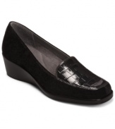 With their casually chic style, soft lining and super-comfortable flex sole, the Final Exam wedges by Aerosoles get an A+! Wear them on weekends for a low-key, easygoing look.