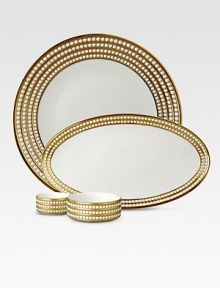 A beautiful serving platter in fine Limoges porcelain, made entirely by hand and finished with individually-applied 14k gold along the pearl border. From the Perlee Gold Collection Porcelain 14 diam. Dishwasher safe Imported A beautiful serving platter in fine Limoges porcelain, made entirely by hand and finished with individually-applied 14k gold along the pearl border. From the Perlee Gold Collection Porcelain 14 diam. Dishwasher safe Imported