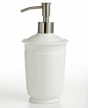 The Trousseau lotion pump creates a sense of freshness and purity in your bathroom with an all-white, textured look.