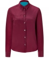 Luxurious blouse in fine, violet-colored silk - Feminine and elegant, flattering slim fit with rounded hem, small collar and placket - A classic in a new, trendy color - Casual with skinny jeans, pencil skirt, or and elegant with 7/8-length pants and delicate heels