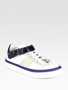 A casual weekend look with trendy mock crocodile details. Leather & suede upperLeather liningPadded insoleRubber soleMade in Italy A casual weekend look with trendy mock crocodile details. Leather & suede upperLeather liningPadded insoleRubber soleMade in Italy