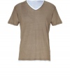 Stylish t-shirt in fine, linen and cotton blend - On-trend layered look in classically cool shades of light brown and white - Ultra-soft, summer weight material - V-neck and short sleeves - Slim, straight cut - A modern twist on a venerable wardrobe basic - Wear solo or beneath a blazer or cardigan and pair with jeans, khakis and shorts