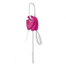 When you're in a hurry and need to clean that sippy cup or straw for another round of yummy juice, this OXO 3-in-1 brush set comes through in the clutch. When you're in a hurry and need to clean that sippy cup or straw for another round of yummy juice, this OXO 3-in-1 brush set comes through in the clutch.