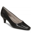 Aerosoles' Cheerful pumps bring a touch of elegance to your wardrobe.  The flexible rubber sole is supple and comfortable.