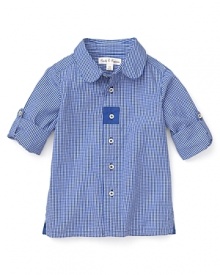 Add instant European-inspired style to your little man's look with a refined button-up from Pearls & Popcorn featuring a rounded collar, roll-up sleeves and a contrasting front patch. Add instant European-inspired style to your little man's look with a refined button-up from Pearls & Popcorn featuring a rounded collar, roll-up sleeves and a contrasting front patch.
