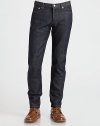 Classic blues, cut with a slightly slimmer leg and made for any weekend reason or season.Five-pocket styleAbout 33 from shoulder to hemCottonMachine washImported