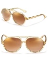 Hit the beach in Juicy Couture's ombré frame aviator sunglasses, a modern take on the classic style.