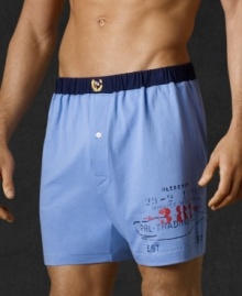 Classically styled, this boxer offers everyday comfort, made of the finest 100% rungspun cotton. Classically styled, this boxer offers everyday comfort, made of the finest 100% rungspun cotton.