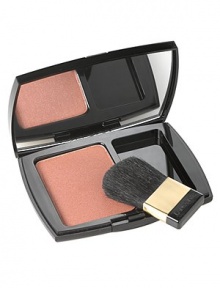 Delicate Oil-Free Powder Blush. A sparkling shimmer of colour for a radiant glow. Silky soft, micro-bubble formula glides on easily and evenly. Lasts for hours. Oil-free and oil-absorbing, yet moisture-balancing. Perfect for all skin types. Delicate Oil-Free Powder Blush. A sparkling shimmer of colour for a radiant glow. Silky soft, micro-bubble formula glides on easily and evenly. Lasts for hours. Oil-free and oil-absorbing, yet moisture-balancing. Perfect for all skin types.