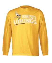 Time to get outfitted with your favorite team's gear this football season. Wear your colors with pride in this long-sleeved tee. Time to get outfitted with your favorite team's gear this football season. Wear your colors with pride in this long-sleeved tee.