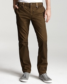 Khaki green adds to the utilitarian feel of these Burberry chinos, offering a masculine look for the everyday. Khaki green adds to the utilitarian feel of these Burberry chinos, offering a masculine look for the everyday.