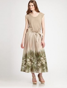 Crisp cotton, in an on-trend pleated silhouette cinched at the waist with a matching sash belt.Pleated waistbandBelt loops with included sash beltAbout 36 longCottonDry cleanImportedModel shown is 5'10 (177cm) wearing US size 4. Crisp cotton, in an on-trend pleated silhouette cinched at the waist with a matching sash belt.Pleated waistbandBelt loops with included sash beltAbout 36 longCottonDry cleanImportedModel shown is 5'10 (177cm) wearing US size 4.