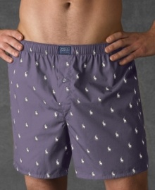 Classically styled, this boxer offers everyday comfort, made of the finest 100% rungspun cotton. Classically styled, this boxer offers everyday comfort, made of the finest 100% rungspun cotton.