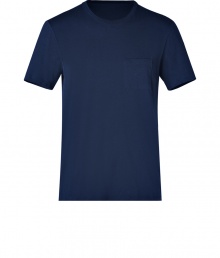 Amp up your casual basics with Vinces modern take on the classic tee - Crew neck, short sleeves, single chest pocket, slim fit - Wear with jeans, chinos, or printed shorts Amp up your casual basics with Vinces modern take on the classic tee - Crew neck, short sleeves, single chest pocket, slim fit - Wear with jeans, chinos, or printed shorts