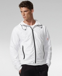 Crafted in a sleek silhouette from performance microfiber, the Launch jacket exudes athletic style with reflective trim and an RLX graphic for a handsome, sporty finish. Crafted in a sleek silhouette from performance microfiber, the Launch jacket exudes athletic style with reflective trim and an RLX graphic for a handsome, sporty finish.