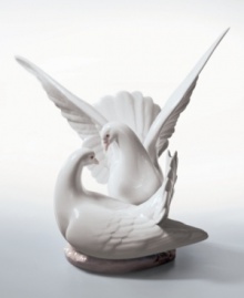 Two snowy doves make themselves at home in their love nest. Fine porcelain. 9.5 x 10. Two snowy doves make themselves at home in their love nest. Fine porcelain. 9.5 x 10.